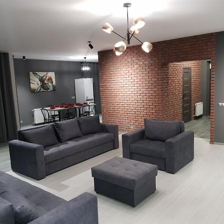 Uzhorod 3 Room Lovely House Luaran gambar